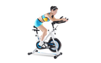 <b>动感单车减肥主要瘦哪里 动感单车减肥要注意什</b>